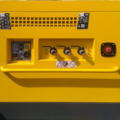 Дизельный передвижной компрессор Atlas Copco U 190 Kd - интернет-магазин промышленного оборудования «Дюкон»